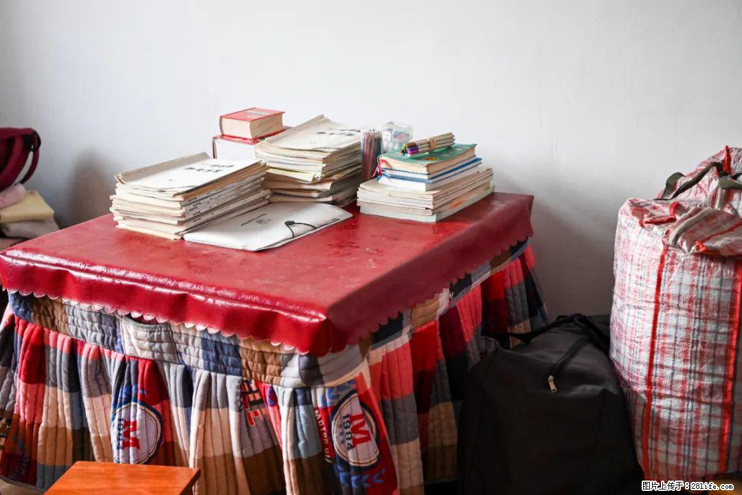 全网追的“扁担女孩”,找了一份暑假工,时薪12元 - 林芝生活资讯 - 林芝28生活网 linzhi.28life.com